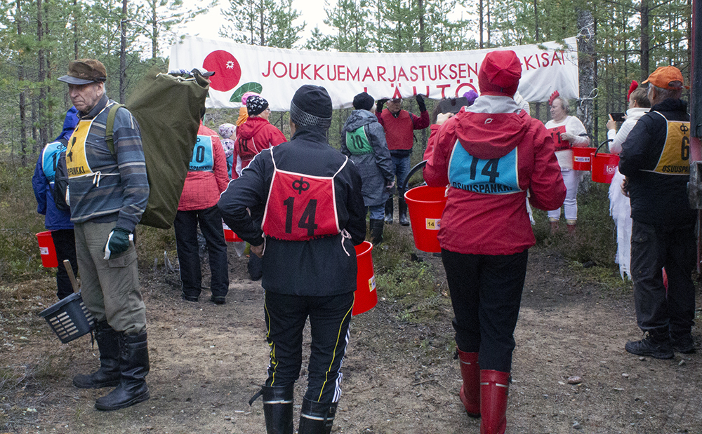 025_odotellaan-lahtoa.jpg