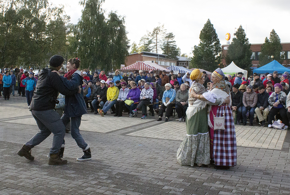 053_tanssittaa.jpg